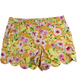Crown & Ivy Cotton 6 Shelby Scalloped Hem Shorts Pink Floral Hibiscus Resort
